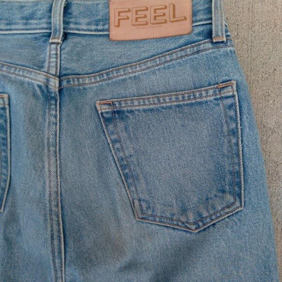 The Feel Studio Inc Cropped Leg Straight Jeans Blue Women’s Size 27 - Picture 14 of 16